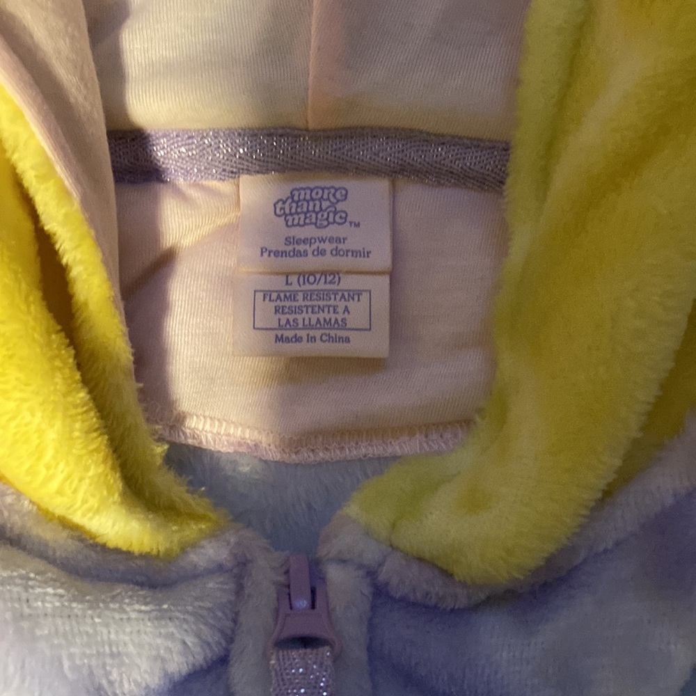 Girls Onesie - Picture 4 of 4